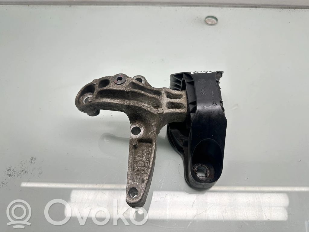 Engine mount bracket   112100024R,0024B