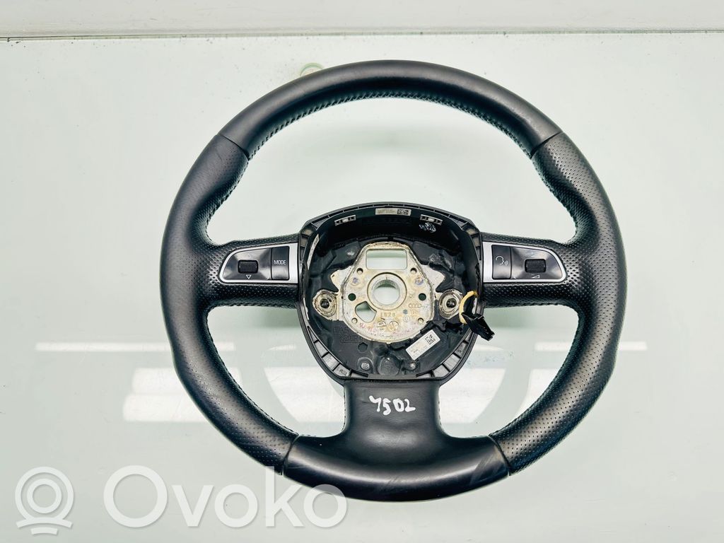 Audi A4 S4 B8 8K Ohjauspyörä 