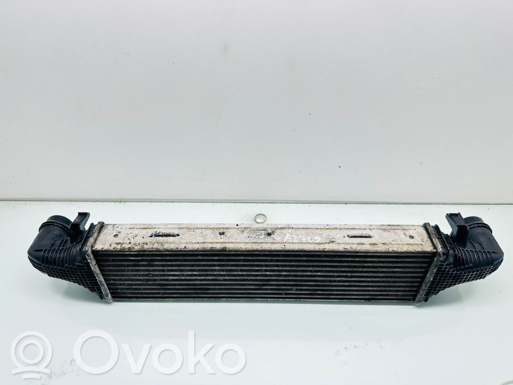 Mercedes-Benz CLS C218 X218 Radiador intercooler 