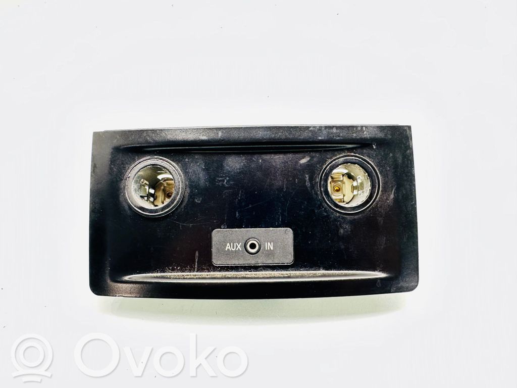 BMW 5 E60 E61 Pridegėjo apdaila (galinio) 
