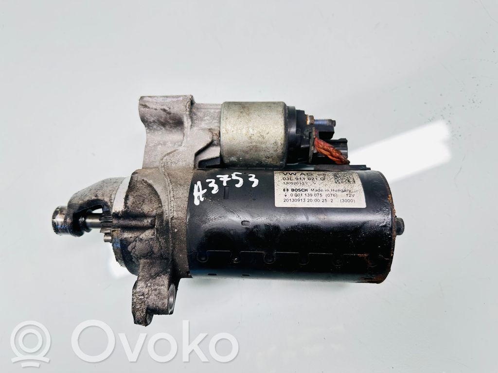 Audi A4 S4 B8 8K Starteris 