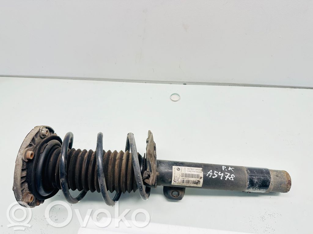 BMW 3 F30 F35 F31 Amortyzator osi przedniej ze sprężyną 