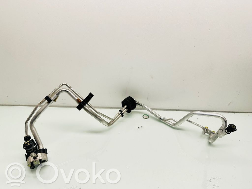Volvo V60 Ilmastointilaitteen putki (A/C) 