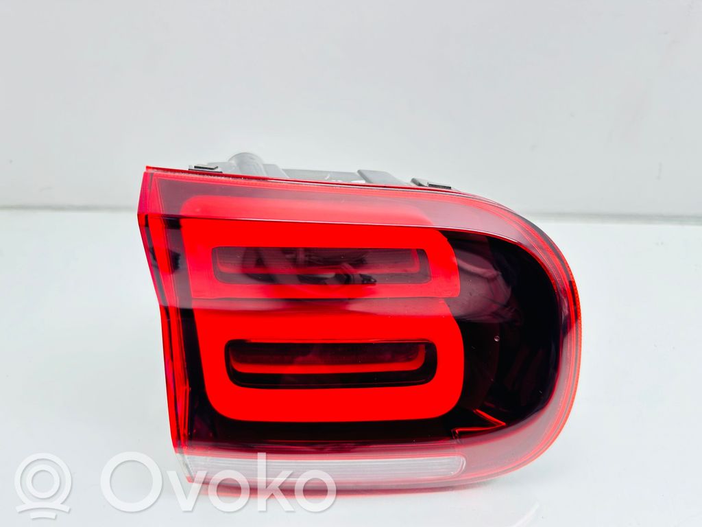 Citroen C5 Aircross Galinis žibintas dangtyje 