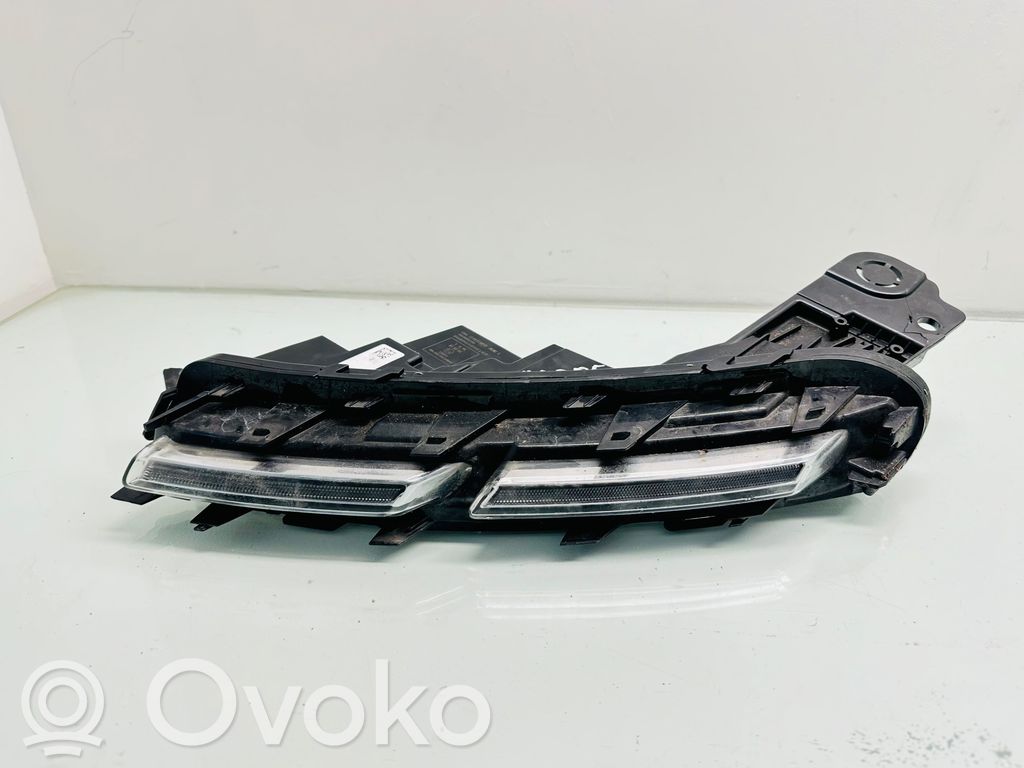 Citroen C5 Aircross Proiector lumini zi LED 