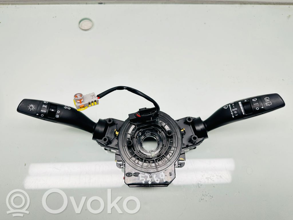 KIA Optima Wiper turn signal indicator stalk/switch 