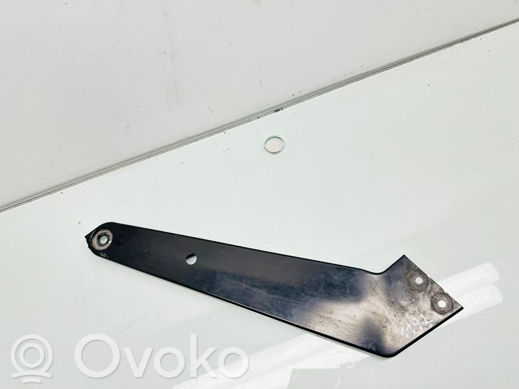 Volkswagen PASSAT B8 Panel mocowania chłodnicy 
