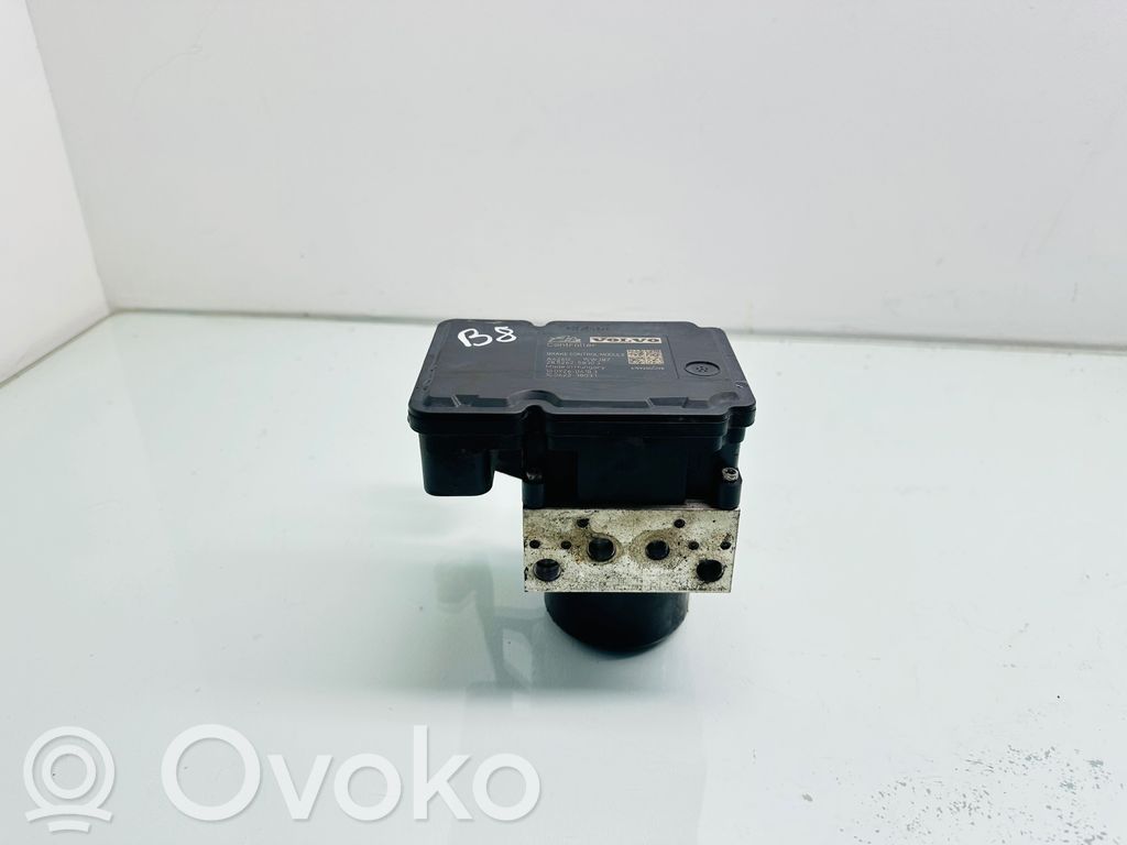 Volvo V60 ABS Blokas 