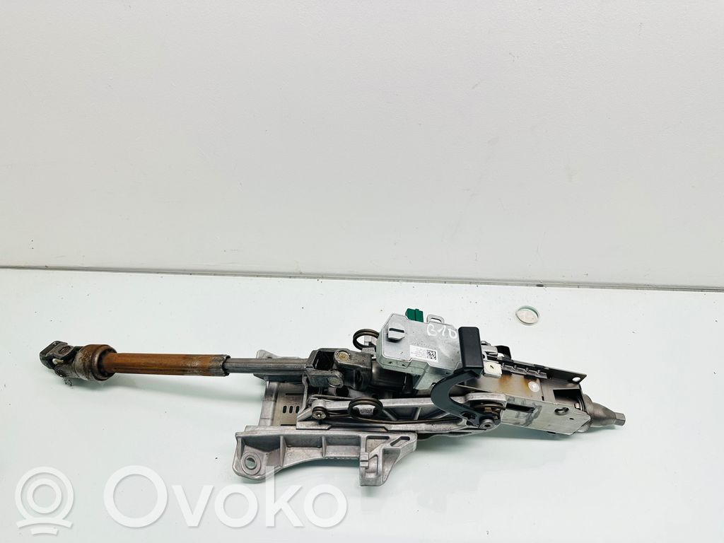 Volvo V70 Vairo rato ašis 