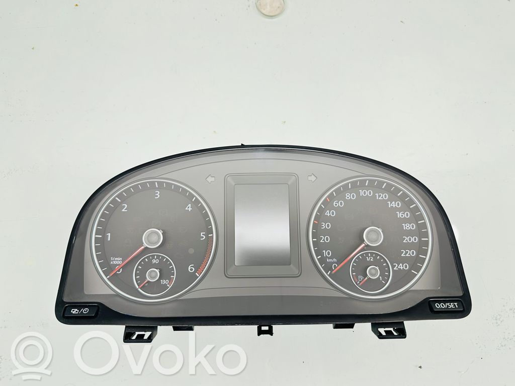 Licznik / Prędkościomierz   1T0920875J