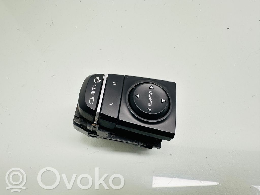 KIA Optima Interruptor del espejo lateral 