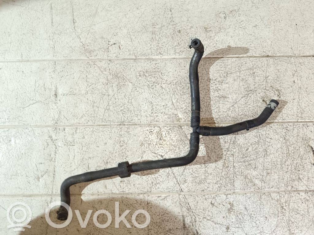 Audi A3 S3 8P Engine coolant pipe/hose 