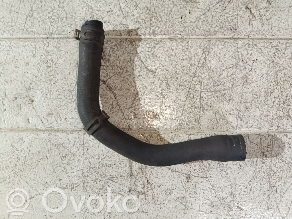 Audi A3 S3 8P Engine coolant pipe/hose 