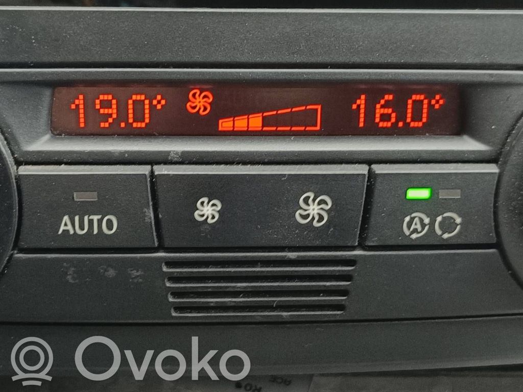 BMW 1 E81 E87 Oro kondicionieriaus/ klimato/ pečiuko valdymo blokas (salone) 