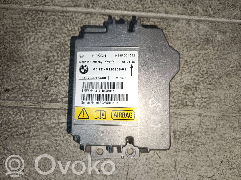 BMW 1 E81 E87 Airbag control unit/module 