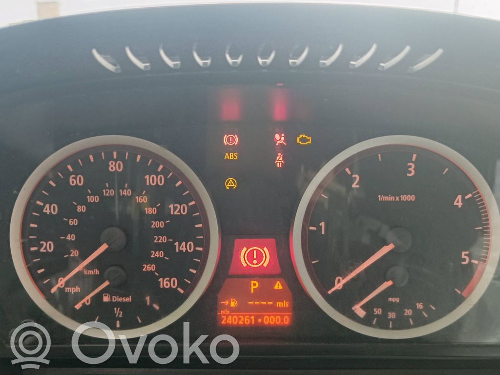 BMW 5 E60 E61 Speedometer (instrument cluster) 