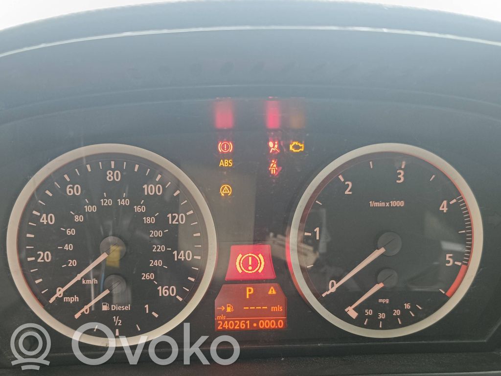 BMW 5 E60 E61 Speedometer (instrument cluster) 