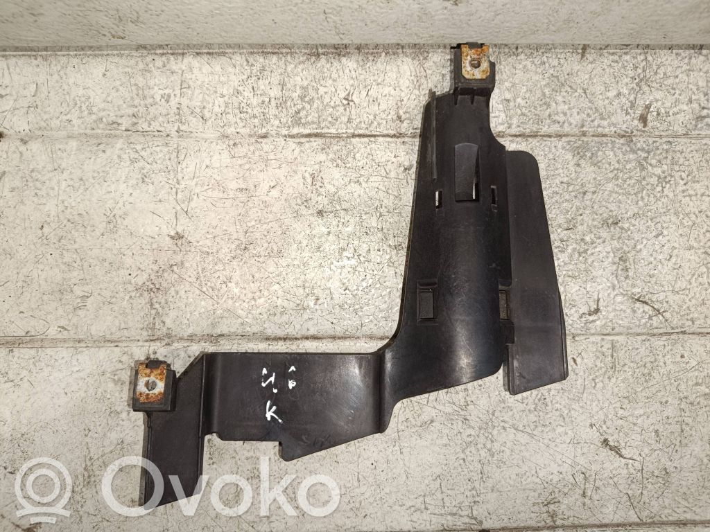 BMW 3 E46 Headlight/headlamp mounting bracket 
