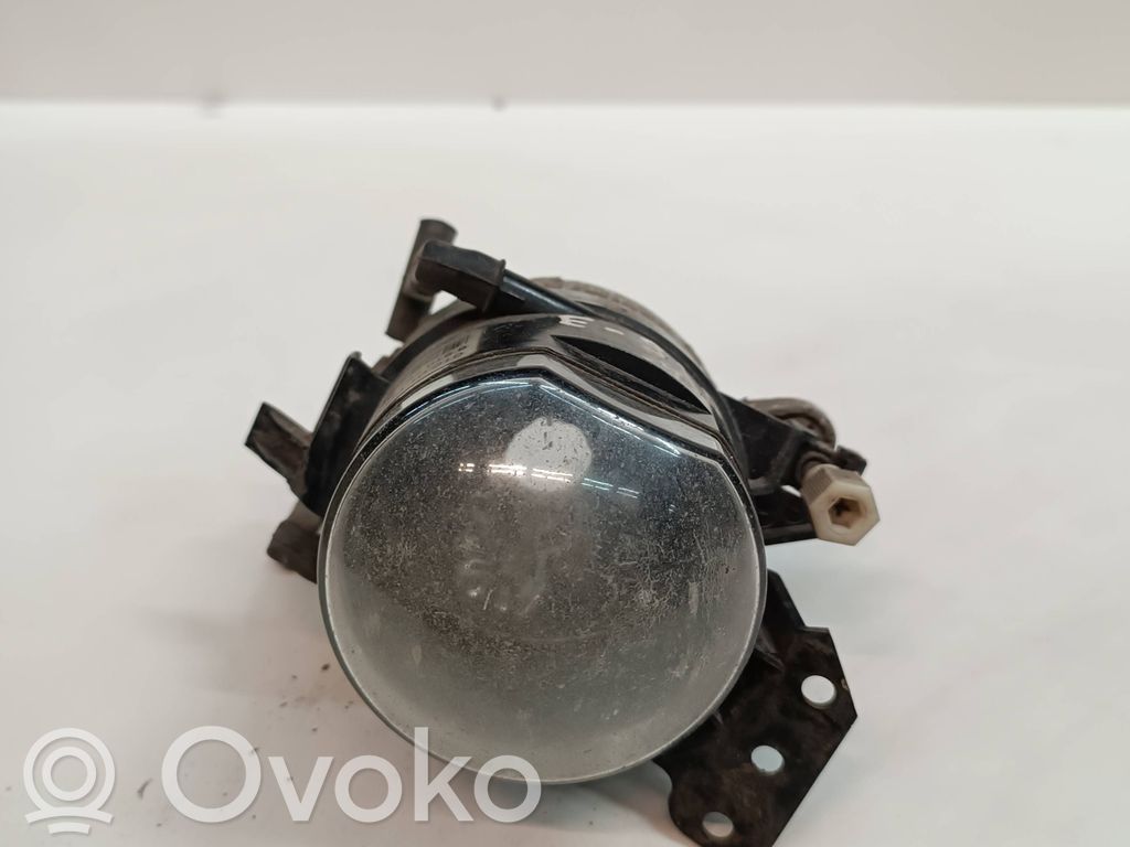 BMW 3 E90 E91 Miglas lukturis priekšā 