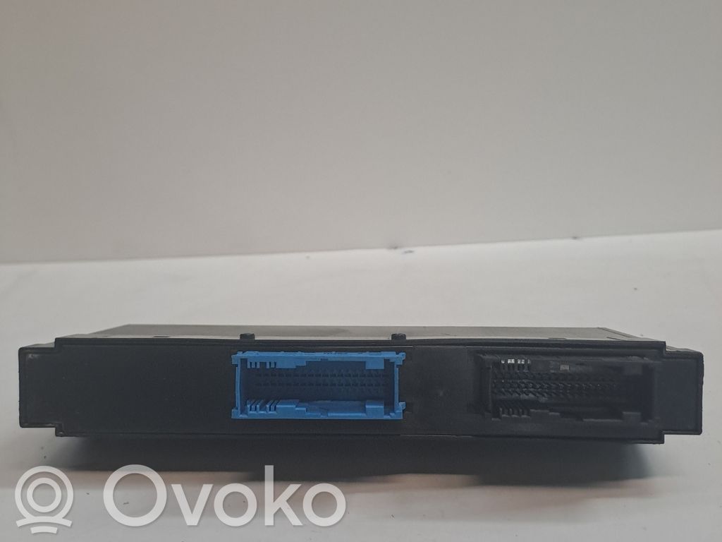 BMW 1 E81 E87 Module confort 
