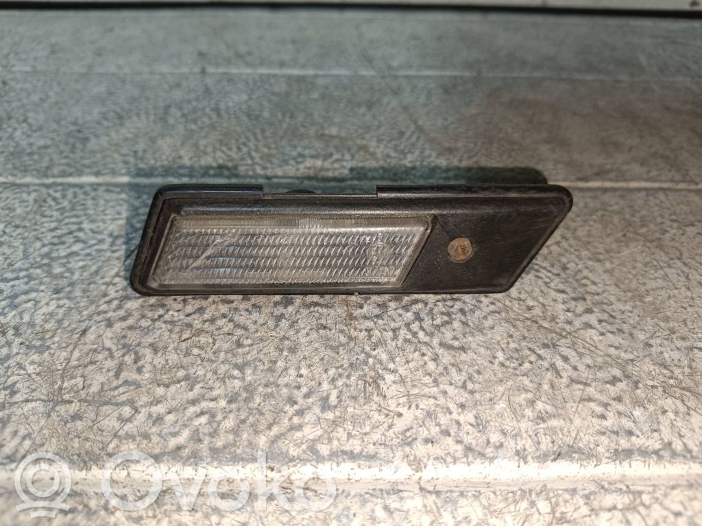 BMW 3 E36 Sparno posūkio žibintas 