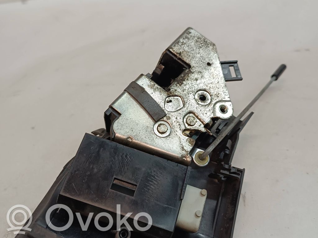 BMW 5 E39 Front door lock 