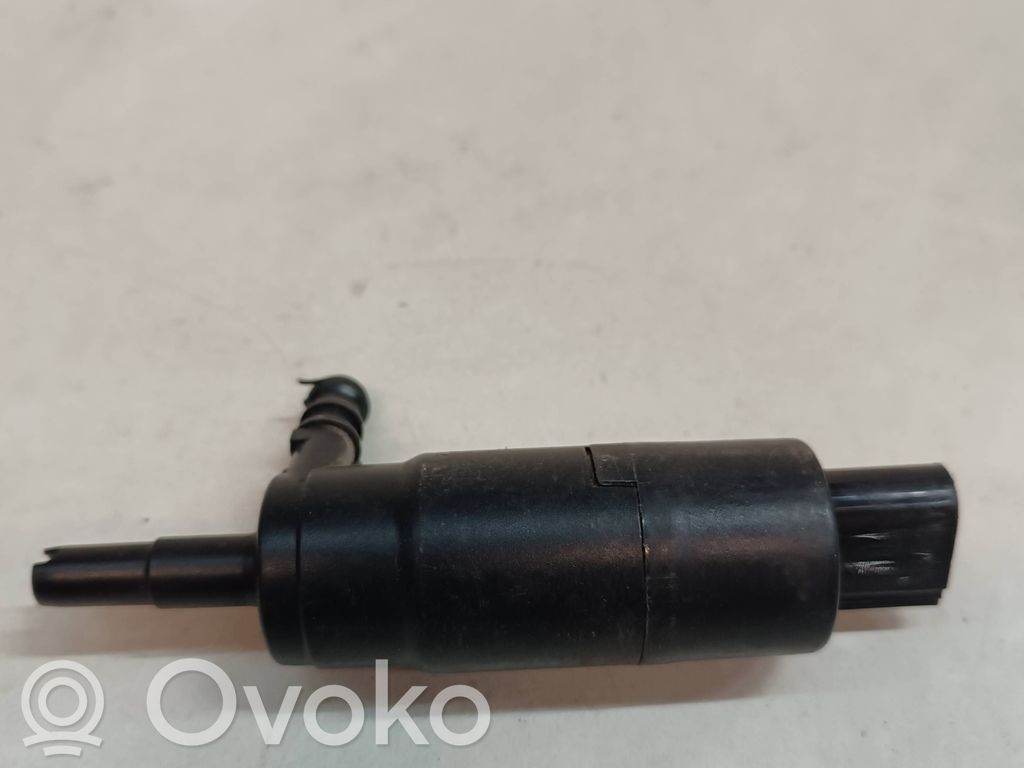 BMW 5 E60 E61 Headlight washer pump 
