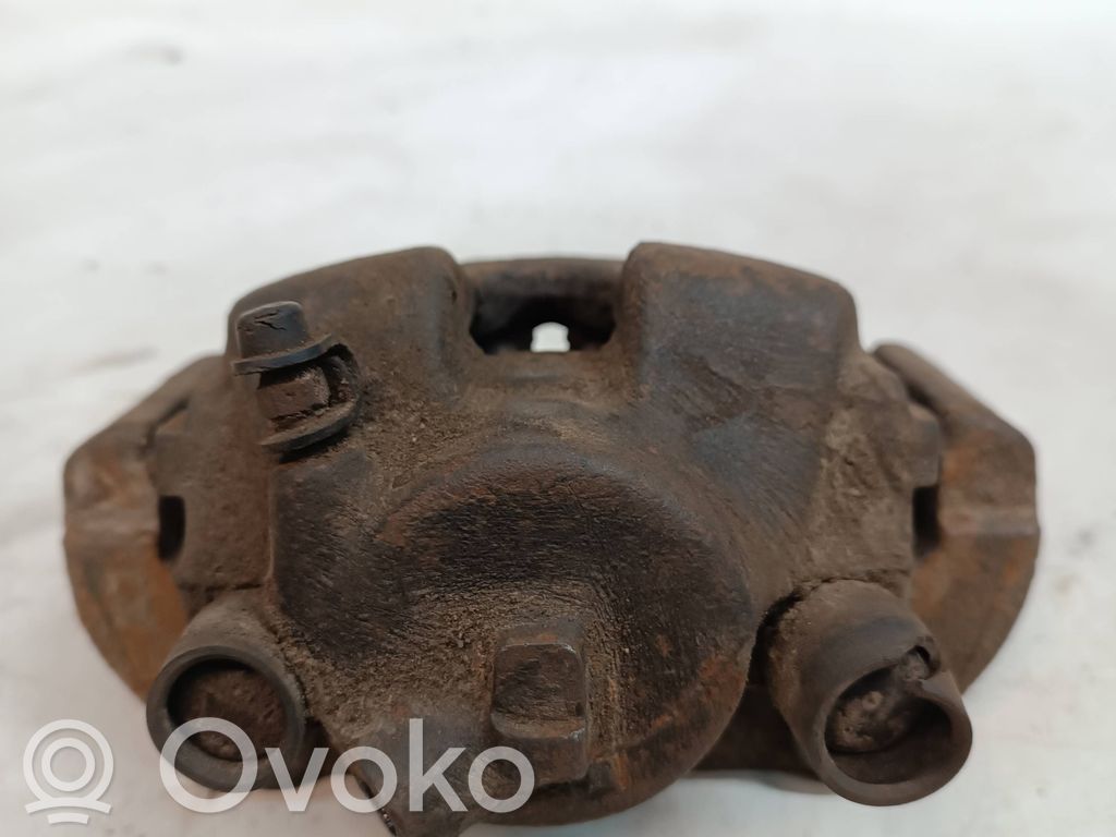 Front brake caliper   9024