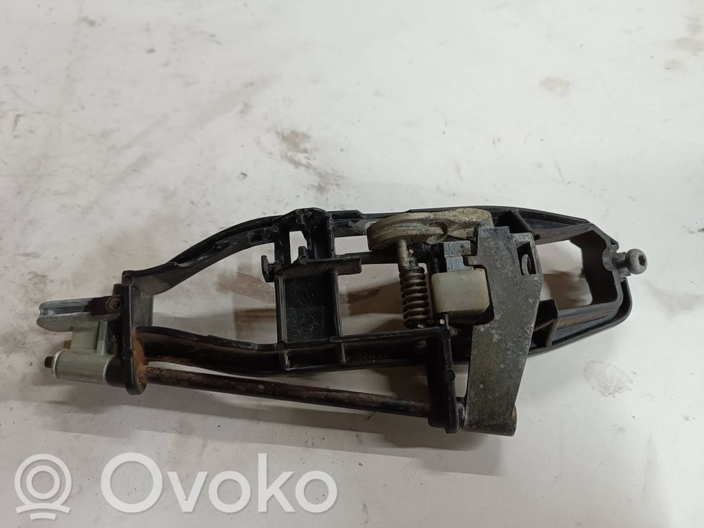 Etuoven ulkokahva   9829