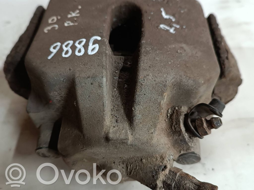 BMW 5 E39 Front brake caliper 