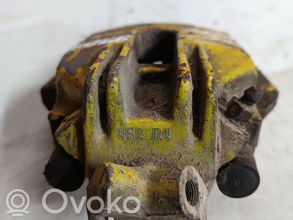 Aizmugurējais suports   9903