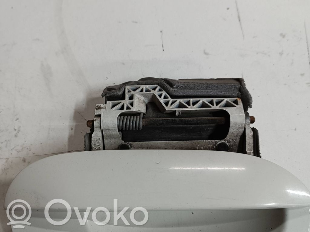 BMW 5 E39 Klamka zewnętrzna drzwi tylnych 