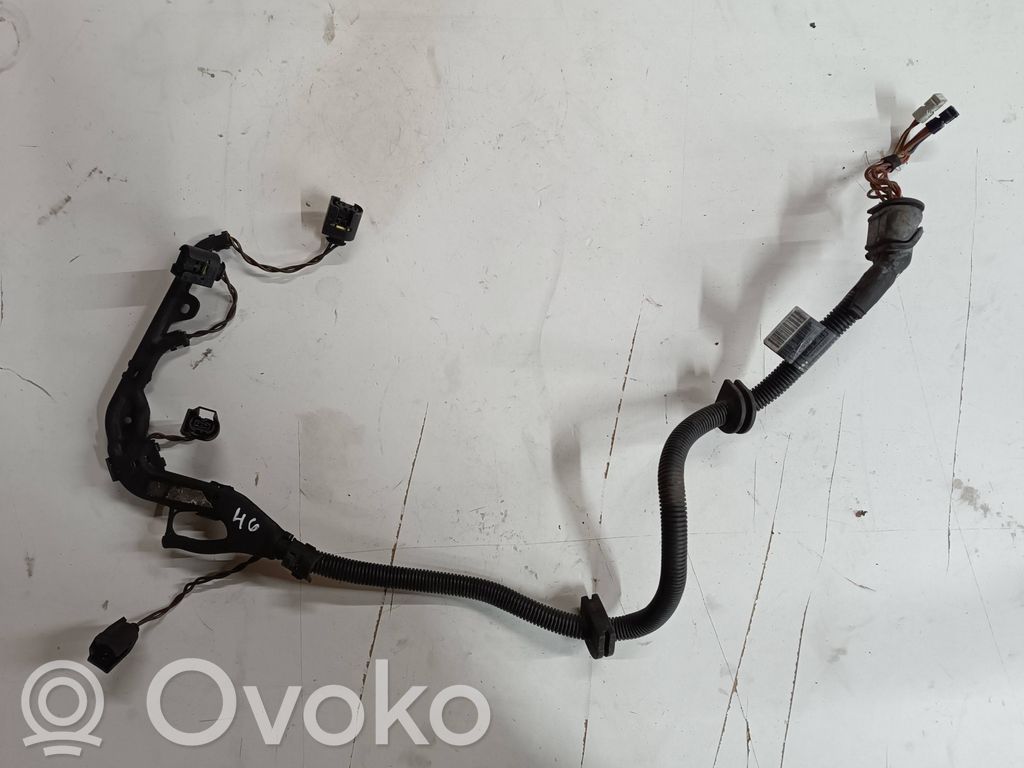 Fuel injector wires   10245