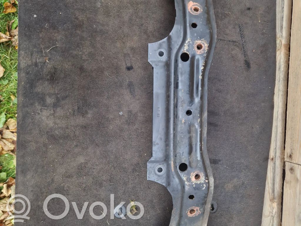 BMW 3 E46 Front axle beam 