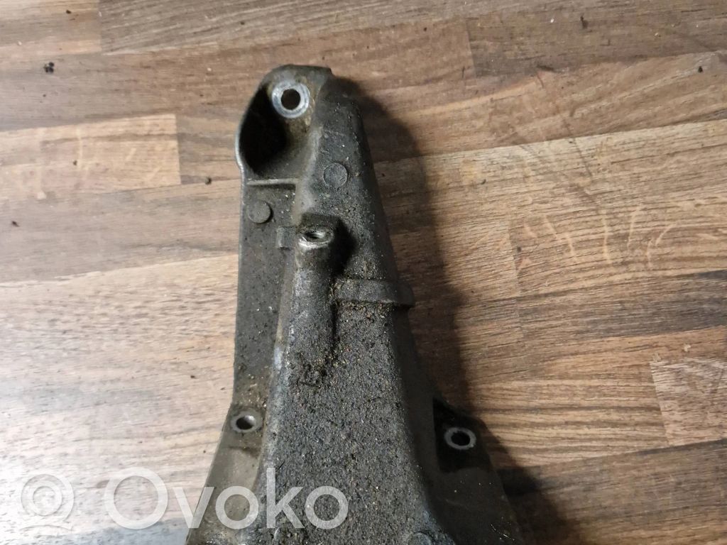 BMW 3 E46 Engine mounting bracket 