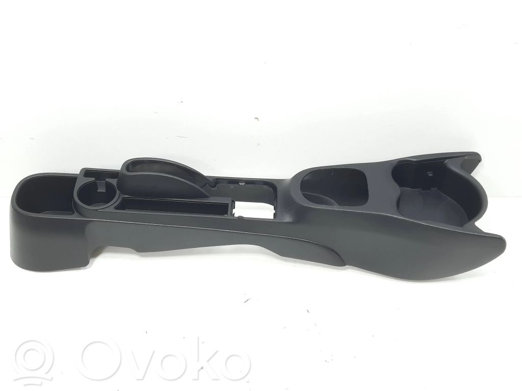 Toyota Yaris Centrinė konsolė 