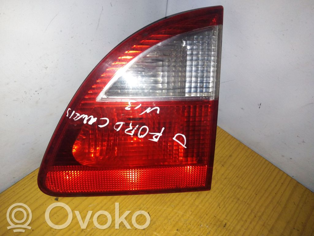 Ford Galaxy Lampy tylnej klapy bagażnika 