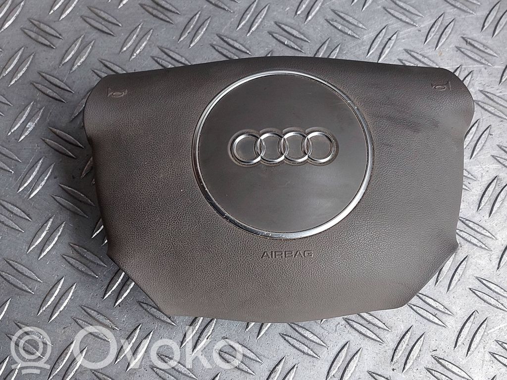 Audi A6 S6 C5 4B Vairo oro pagalvė 