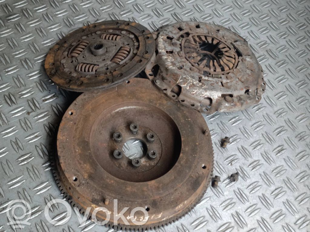 Ford Fiesta Sankabos komplektas 