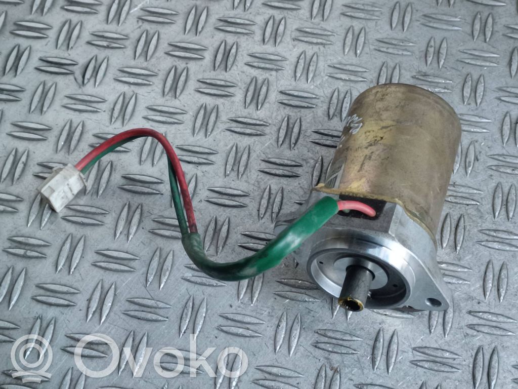 Toyota Corolla E120 E130 Vairo stiprintuvas (elektrinis) 