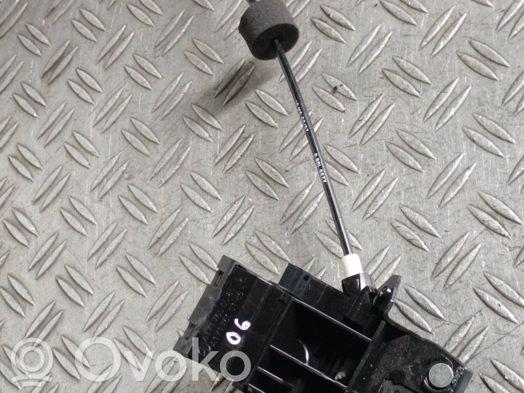 Mercedes-Benz CLS C219 Loading door lock 