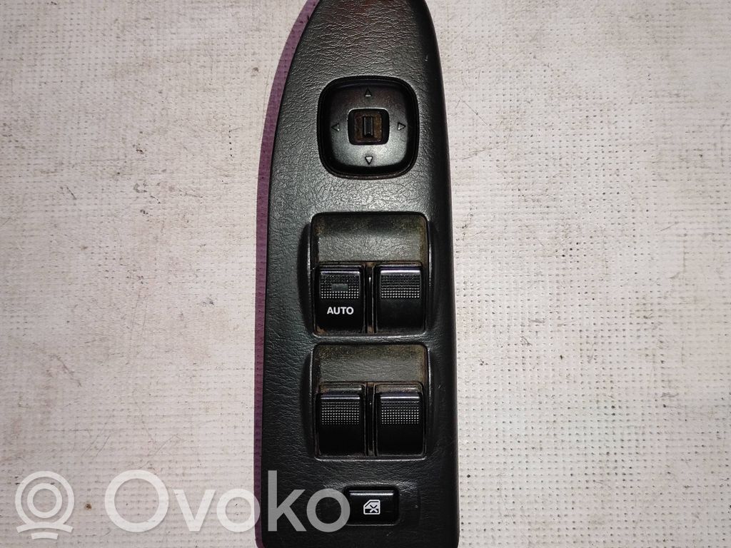 Mazda 626 Electric window control switch 