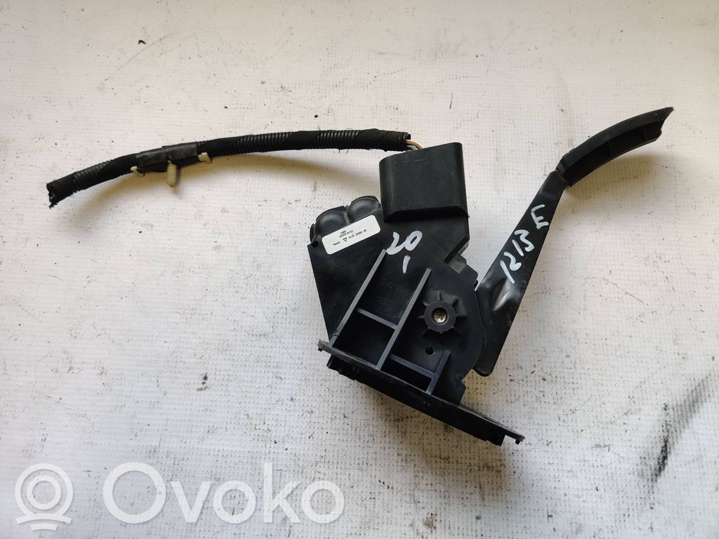 Gaspedal   YC159F836BC