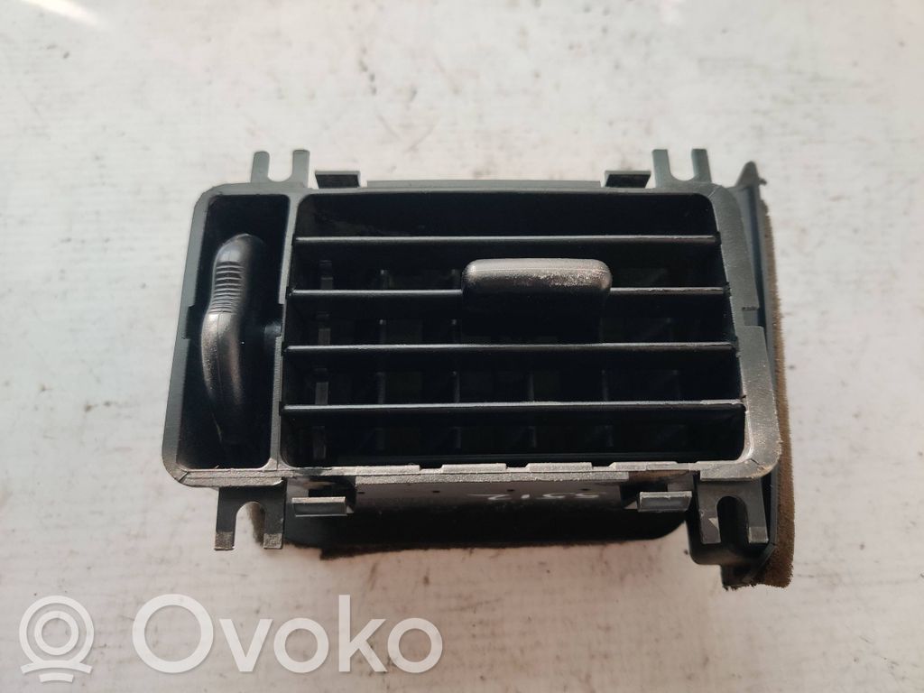 Volkswagen II LT Centrinės oro grotelės 