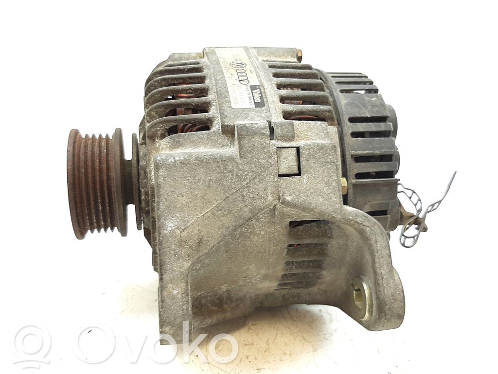 Audi A4 S4 B5 8D Ģenerators 