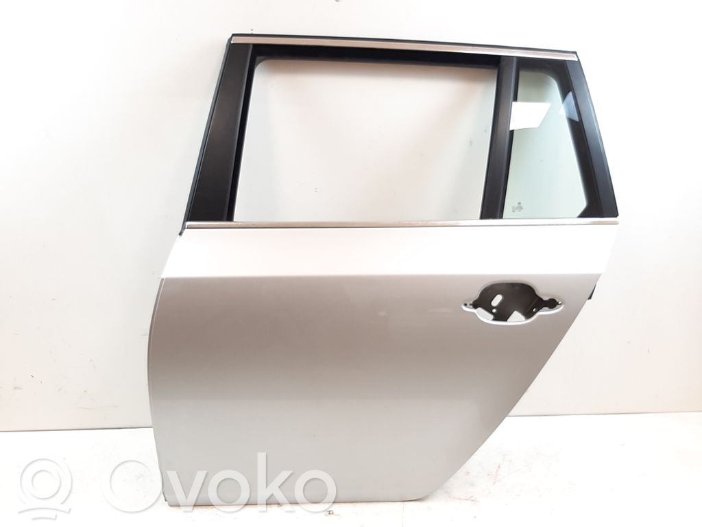 Rear door