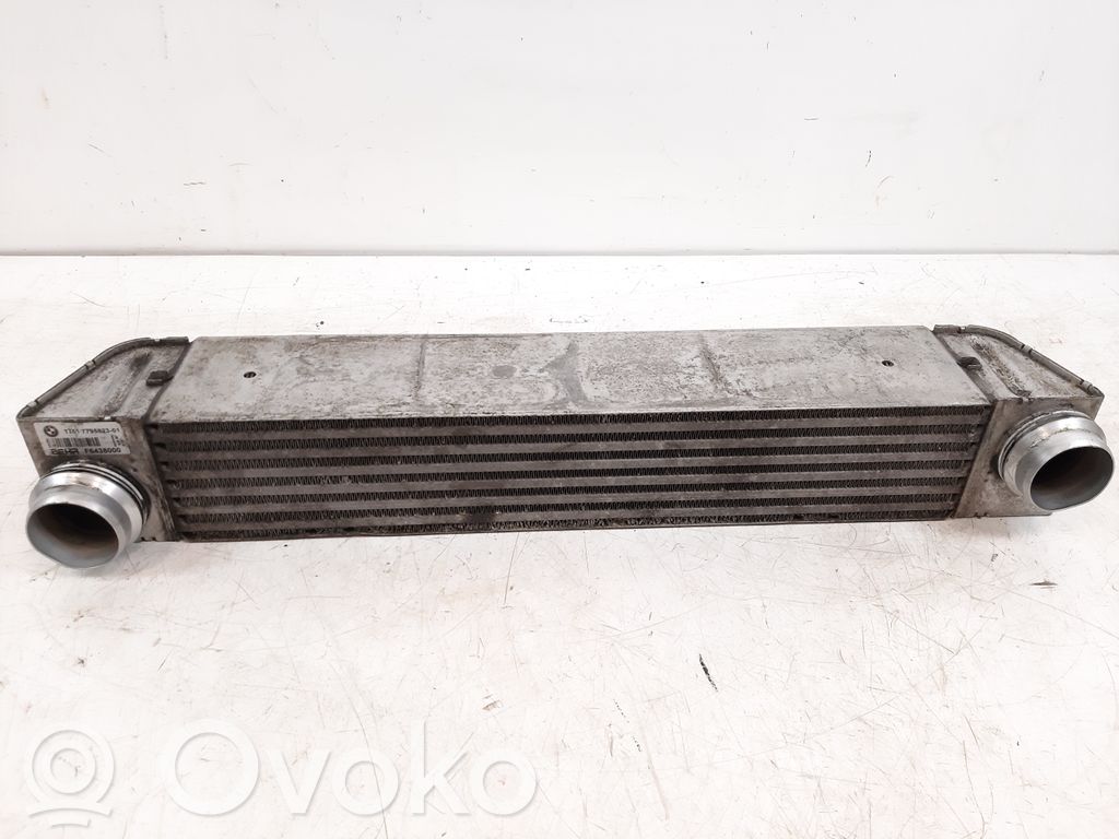 BMW 5 E60 E61 Intercooler radiator 