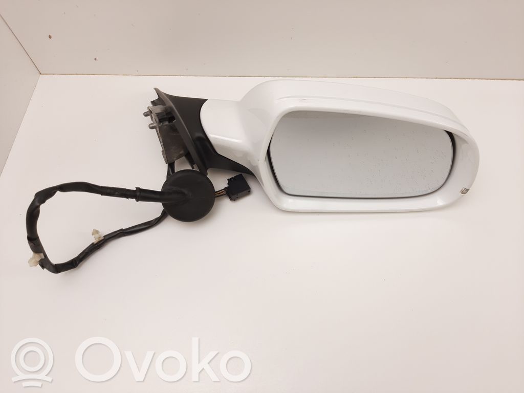 Audi A3 S3 A3 Sportback 8P Elektryczne lusterko boczne drzwi przednich 