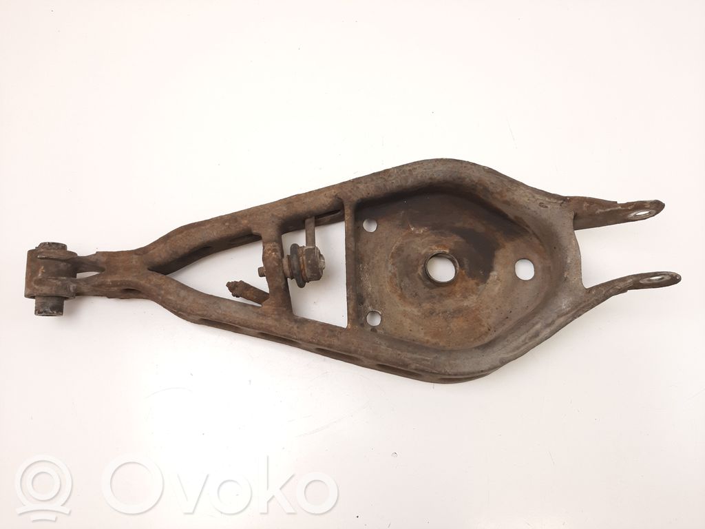 Rear upper control arm/wishbone