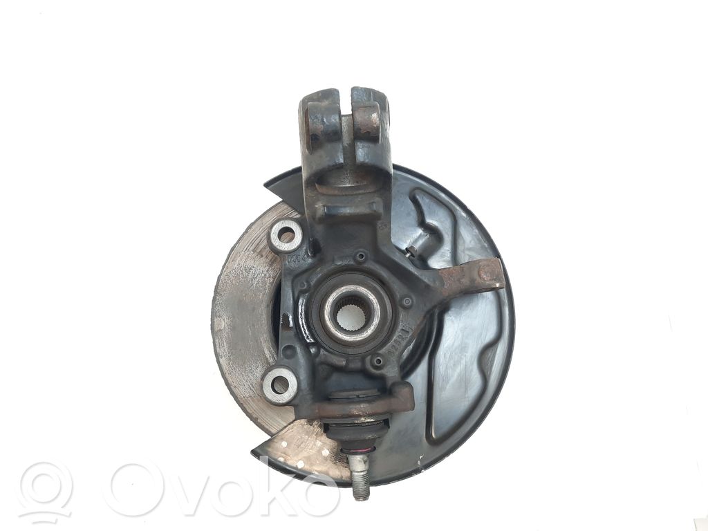 Front wheel hub
